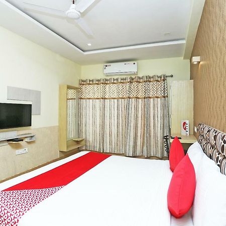 Oyo 16472 Hotel Shree Balram International Raipur  Ngoại thất bức ảnh