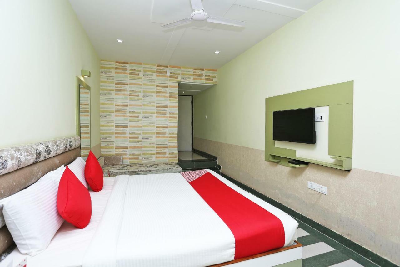 Oyo 16472 Hotel Shree Balram International Raipur  Ngoại thất bức ảnh